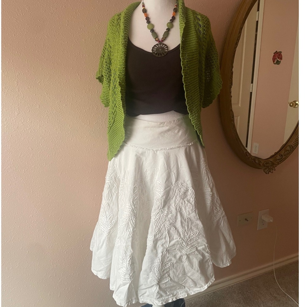 Adorable‎ Dainty Embroidered Cotton Midi Skirt